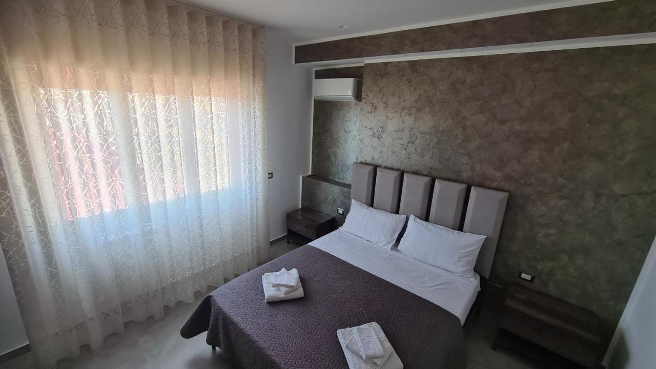 Casa Veneziano Bed & Breakfast Месина Екстериор снимка
