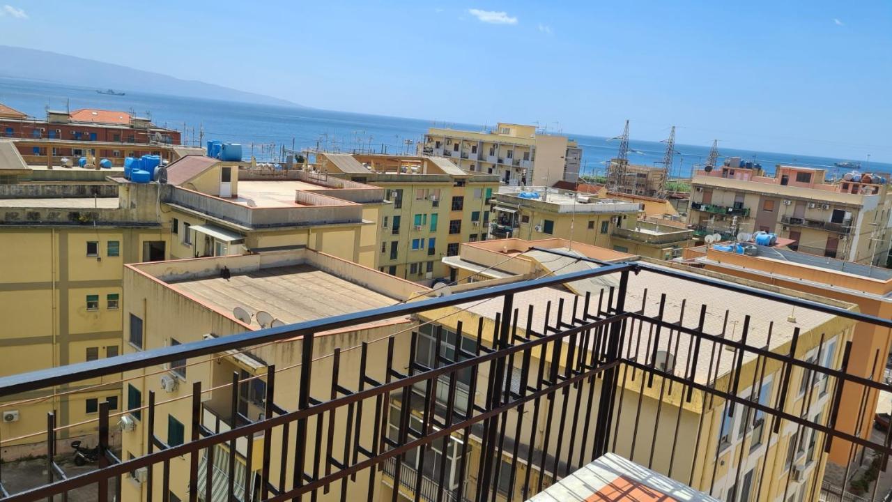 Casa Veneziano Bed & Breakfast Месина Екстериор снимка